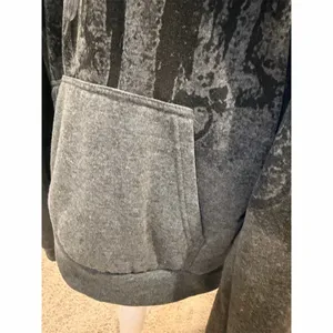 Men's Pullover Hoodie Sweatshirt Gray Size M Abstract Wash Print thumbnail 3