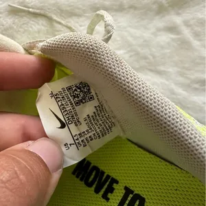 Nike Women's SuperRep Go 3 Flyknit Sneakers Neon Yellow White Size 7 thumbnail 14