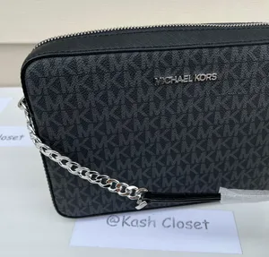 MK JST LG EW Crossbody Signature Black thumbnail 7