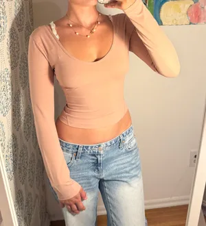 Lululemon Long Sleeve Top thumbnail 2