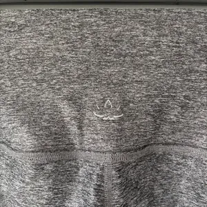 Beyond Yoga Grey Space Dye Metallic Leggings High Rise Athleisure Active Workout thumbnail 5