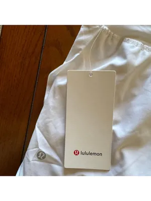 Lululemon Fast & Free Short High Rise 3” Split, White Size Large/Size 10 NWT thumbnail 4