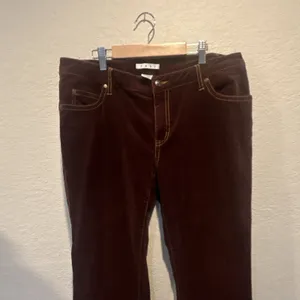 CAbi Women's Brown Stretch crushed corduroy Size 14 Regular 5-Pocket Button Zip thumbnail 3