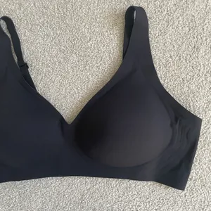 Wireless T-Shirt Bra Supportive Comfort Black Undergarment Women's Size XL thumbnail 3