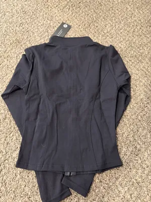 Astoria Activewear thumbnail 2