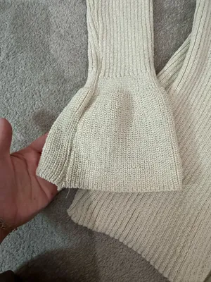 SHEIN Cream Ribbed V-Neck Button Front Sweater with Flared Cuffs thumbnail 3