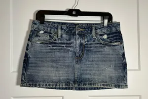 American Eagle Vintage jean skirt size 6 thumbnail 1