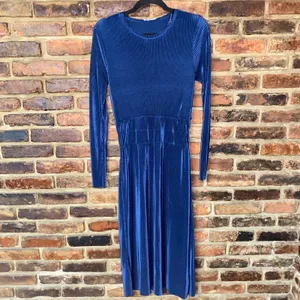 Zara Navy Blue Pleated Satin Long Sleeve Midi Dress Women's Size Medium thumbnail 2