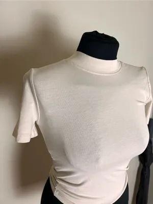 Zara High-Neck Crop Short Sleeve Tee - Cream White NWT thumbnail 3