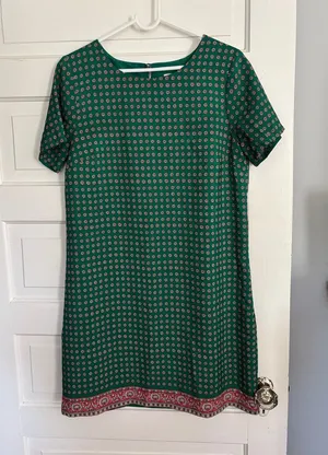 J. Crew Green Printed Short Sleeve Shift Dress thumbnail 1