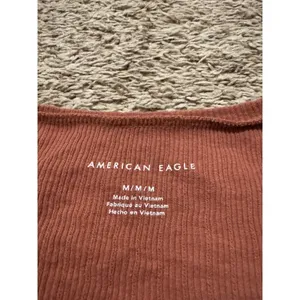 American‎ Eagle Top Ribbed Button Front Cropped Top Y2K Medium Rust Brown thumbnail 3
