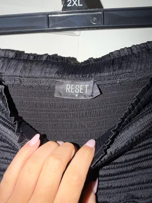 RESET black ruffle skirt Size M thumbnail 3