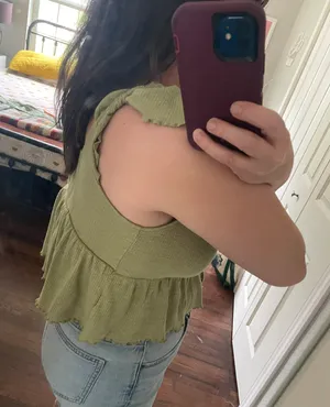 American Eagle outfitters green cropped top thumbnail 6