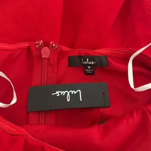 Lulus About a Twirl Red Strapless Skater Dress size Medium NWT thumbnail 3