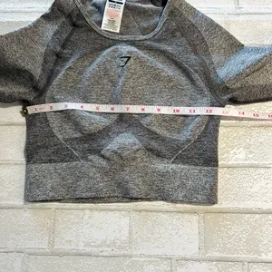 Gymshark Gray Long Sleeve Crop Top thumbnail 5