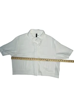 H&M Divided White Short Sleeve Button-Front Utility Crop Shirt thumbnail 5