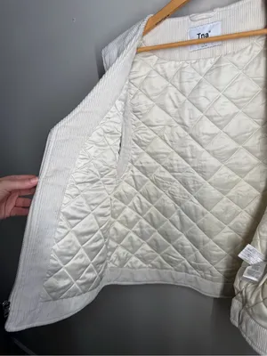 Aritzia TNA Corduroy Quilted Oversized Zip Vest Workwear Barncore Streetwear thumbnail 10