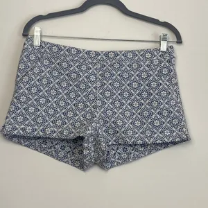 Abercrombie &Fitch| Fancy Blue Tapestry Shorts sz 8 thumbnail 1
