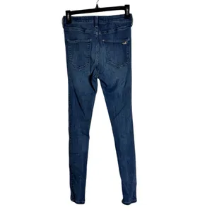 Hollister Ultra High-Rise Advanced Stretch Ripped Skinny Jeggings jeans size 28 thumbnail 2