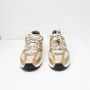 NEW New Balance Women's 530 Turtledove Gold Metallic Low Top Sneakers Shoes 9 thumbnail 2