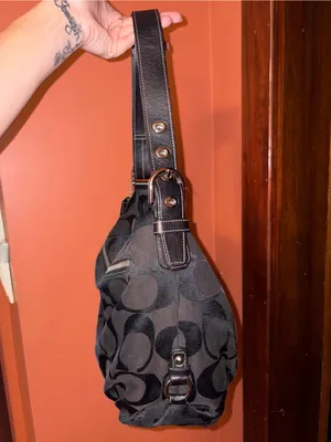 Coach Black Signature Canvas Shoulder Bag thumbnail 2
