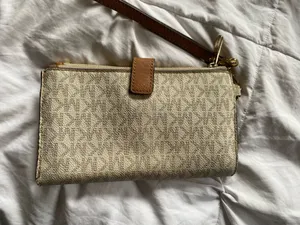 Michael Kors Wallet Wristlet thumbnail 3