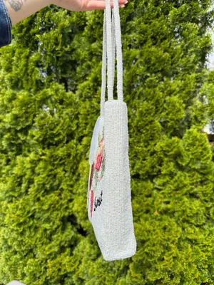 Viral beaded sweet bag White thumbnail 2