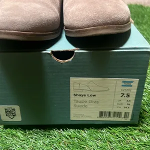 Tom’s ankle boots 7.5 thumbnail 6