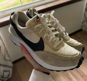 Nike Waffle Debut Sneakers thumbnail 1