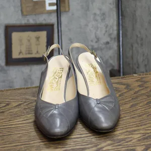 Salvatore Ferragamo Womens Vintage Leather Heels Pumps 1678aad86b2e96 Gray 7.5AA thumbnail 3