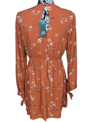 Wild Fable Smocked V-Neck Peasant Dress Size M thumbnail 3