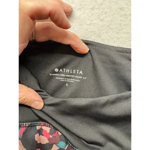 Athleta Running Free Printed Shorts 3.5” Size L Lined High Waist Pink Black thumbnail 2