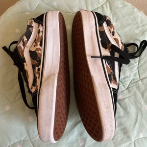Vans Old Skool Black and Tan Camouflage Sneakers women’s size 6 thumbnail 3