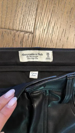 Abercrombie High-Rise Leather Pants 90s Straight thumbnail 2