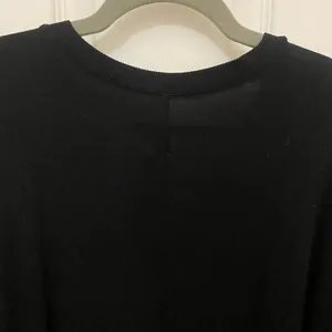 Loft Outlet Long Sleeve V-Neck Top in Black thumbnail 5