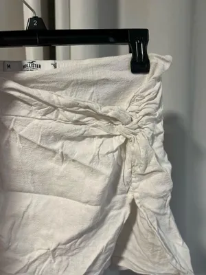 Hollister White Skirt Mini thumbnail 2