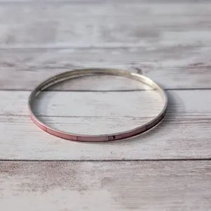 Vintage Bracelet Very Thin Bangle thumbnail 4