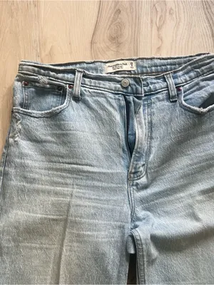 Abercrombie and Fitch jeans size 8L thumbnail 4