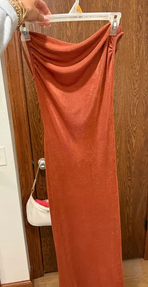 Edikted Dress Backless thumbnail 1