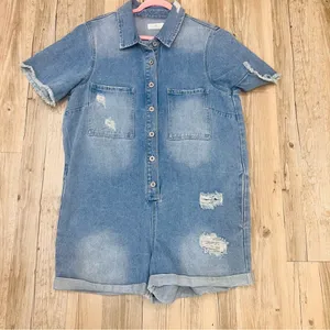Sunland boutique Cotton Denim Romper With Distressed Detail in Denim sz … thumbnail 4
