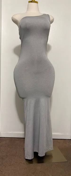 Gray one shoulder maxi dress Size M thumbnail 1