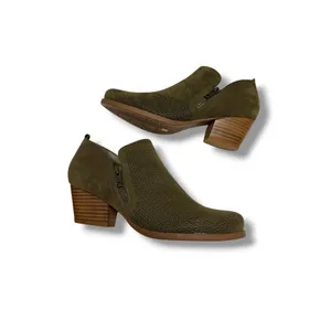 Baretraps Rianne Moss Green Perforated Ankle Booties‎ Block Heel BT27470 8M thumbnail 3