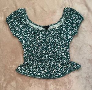 floral top thumbnail 1