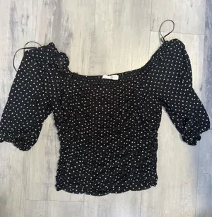 Elodie Black Polka Dot Ruched Puff Sleeve crop Top thumbnail 1