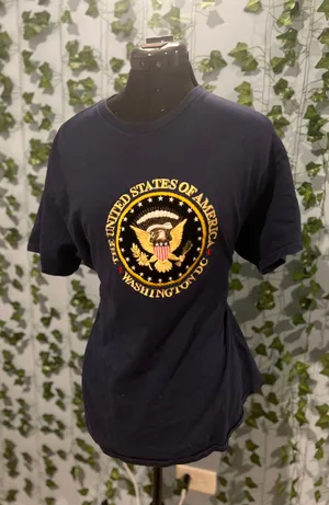 Gildan Navy Blue United States of America Washington D.C. tee thumbnail 2