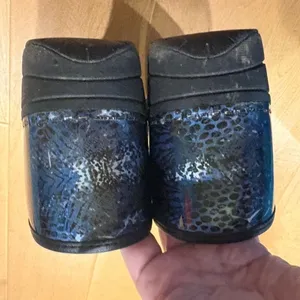 Dansko XP 2.0 clogs whoa blue animal print 38 7.5 thumbnail 4