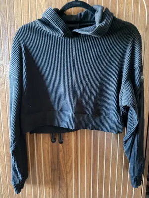Alo Muse Yoga Hoodie thumbnail 1