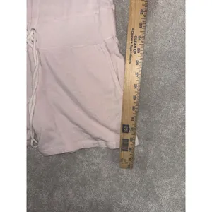 Monrow Women's V-Neck‎ Sleeveless Pockets Short Romper Pink Size XS thumbnail 7