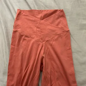 Aerie Offline By Hi-rise Crossover Leggings 7/8 thumbnail 1