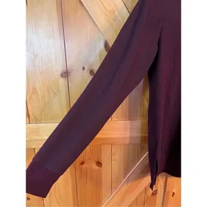 Lucky Brand Women's Small Maroon light weight long sleeve sweater (2544) thumbnail 2
